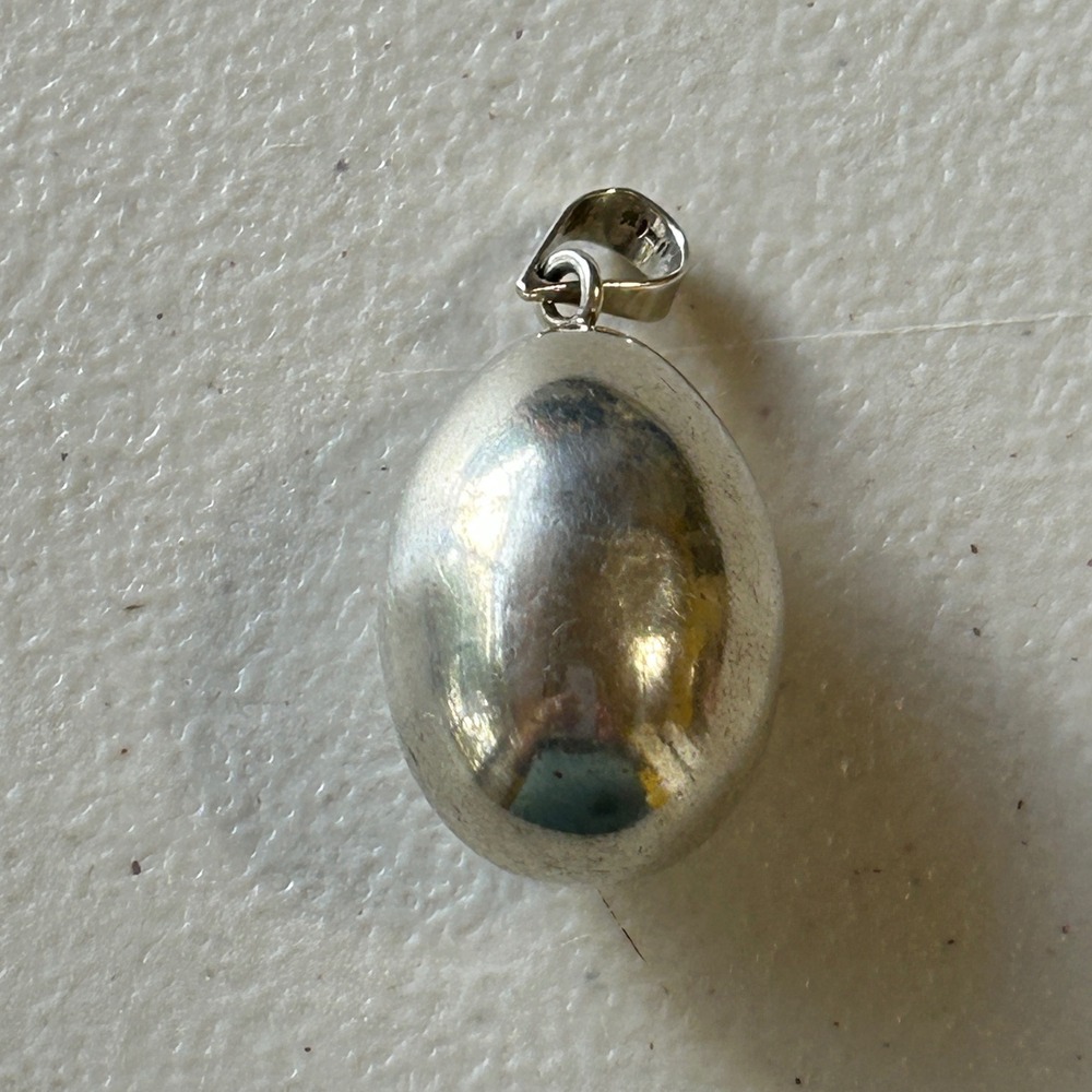 Vintage Taxco Mexico Sterling Silver Egg Chime Pendant 925 Harmony Ball TF-15